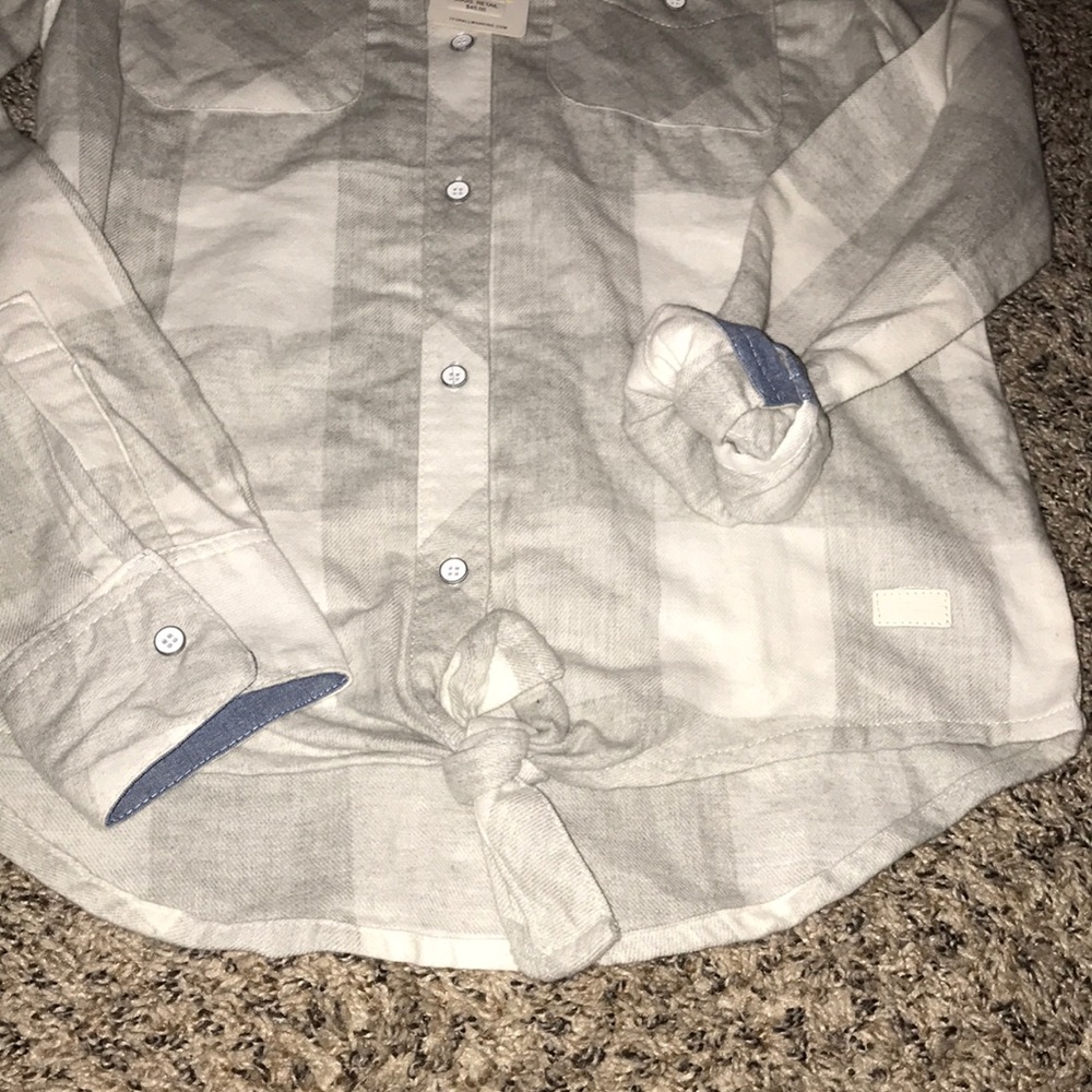 Flannel - Picture 2 of 5